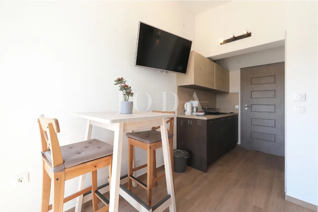 seline, starigrad - luksuzna villa s bazenom - slika 51