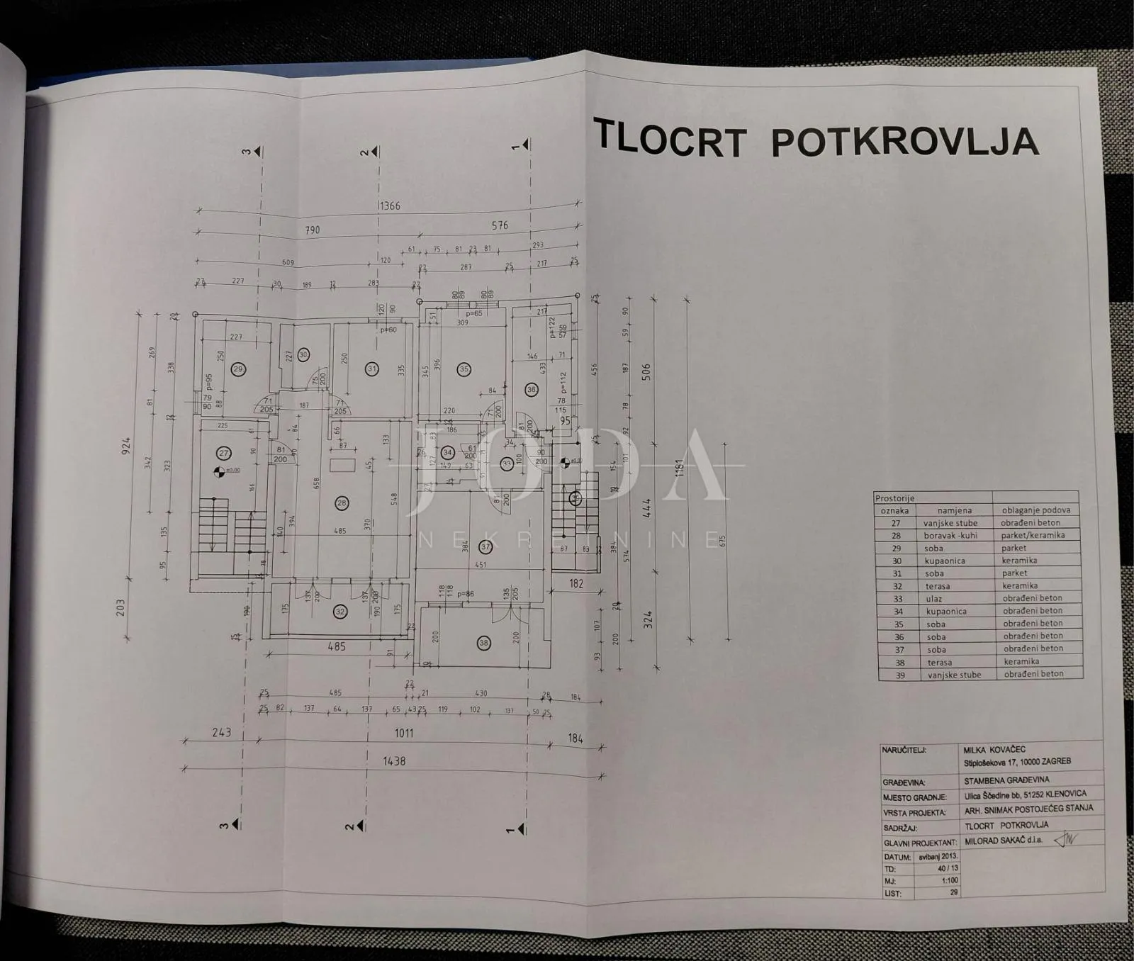 kuća sa 100m od mora sa 6 stambenih jedinica - slika 41