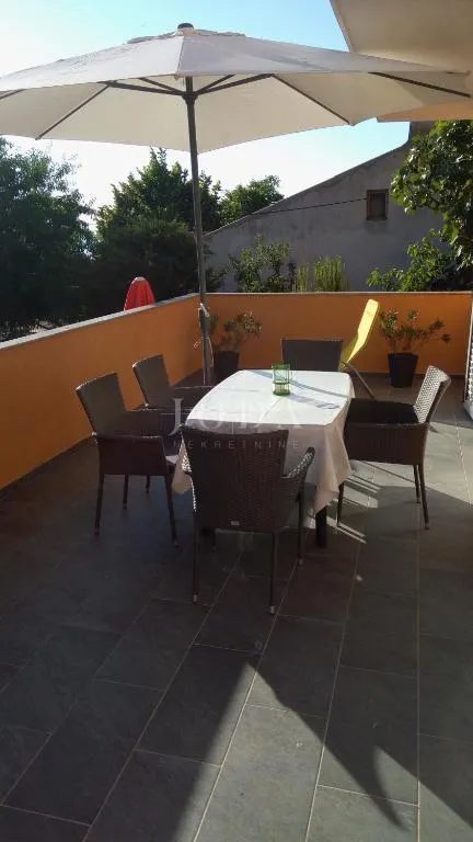 senj, kuća sa dva stana - slika 20