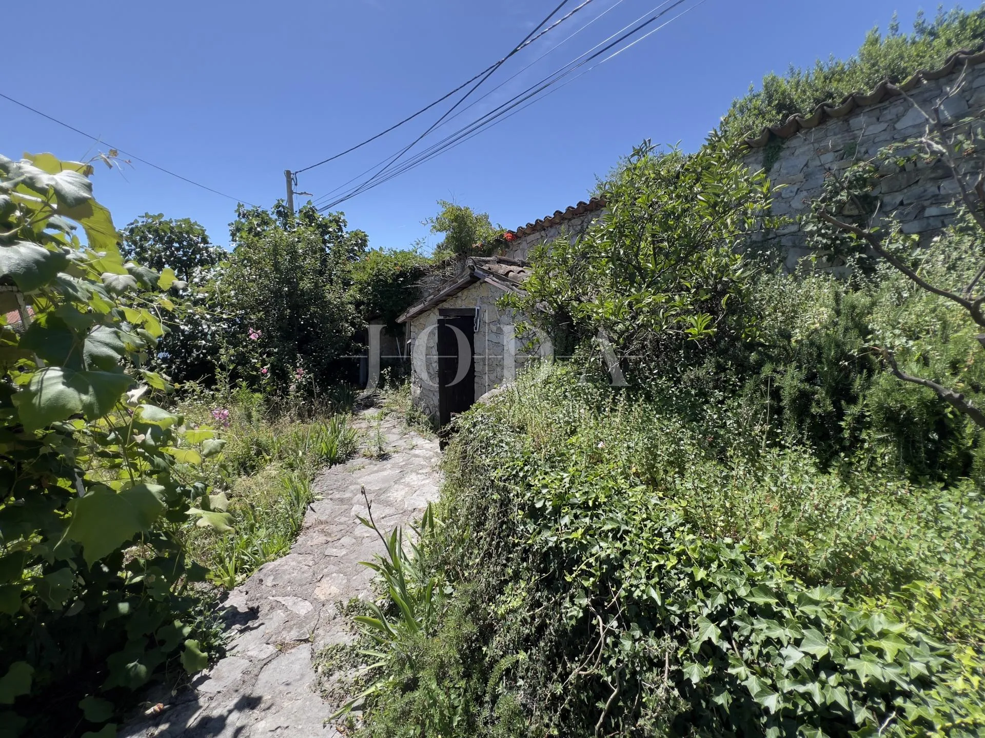 obiteljska kuća sa velikom okućnicom i pogledom na kvarner - slika 13