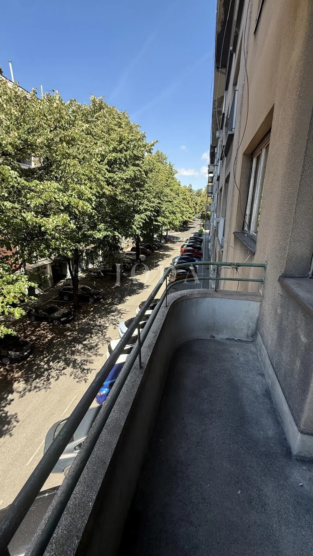 zagreb, na odličnoj lokaciji-trosoban stan s dva balkona 77m2 - slika 9