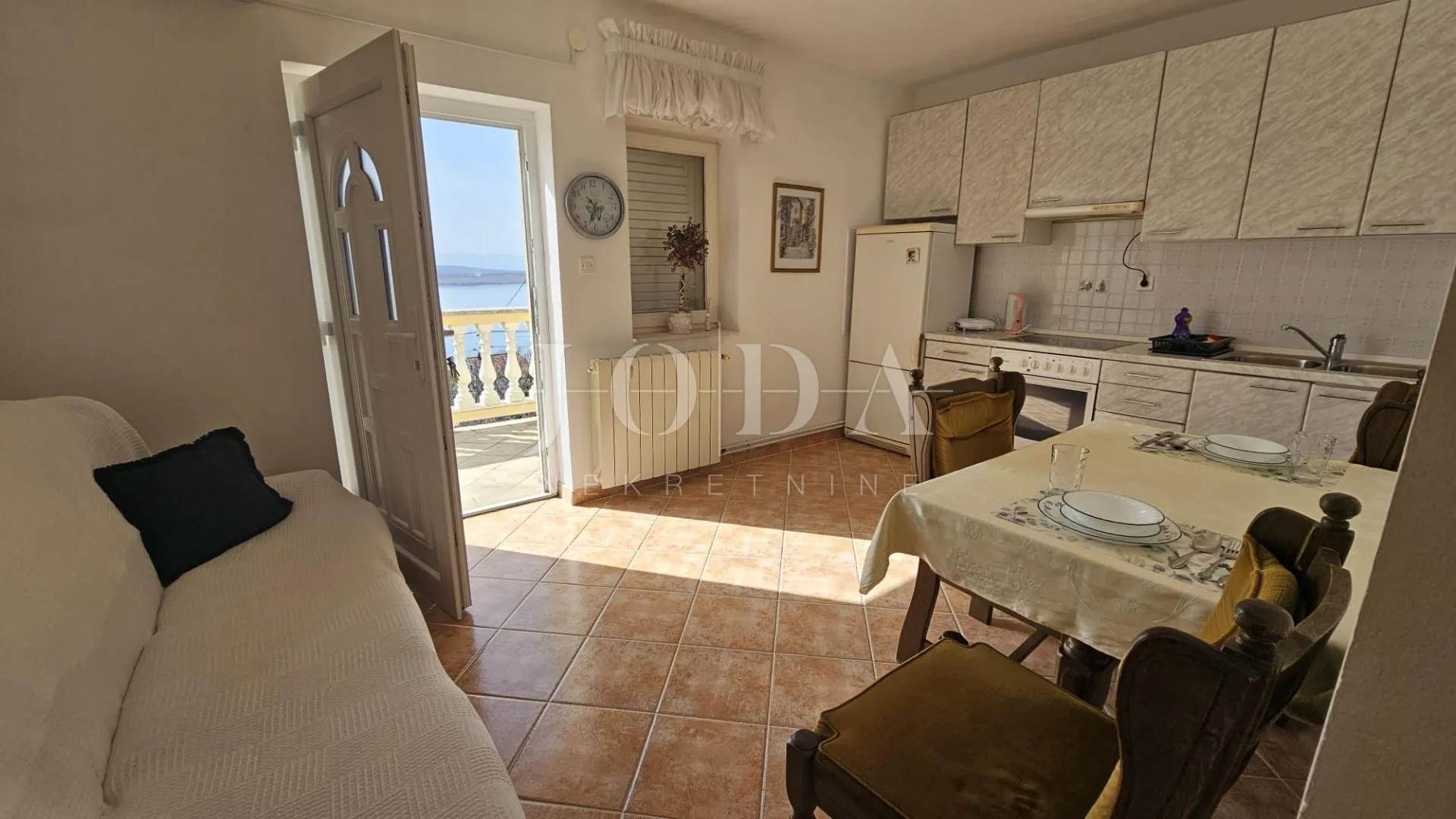 vila sa prekrasnim pogledom - slika 21