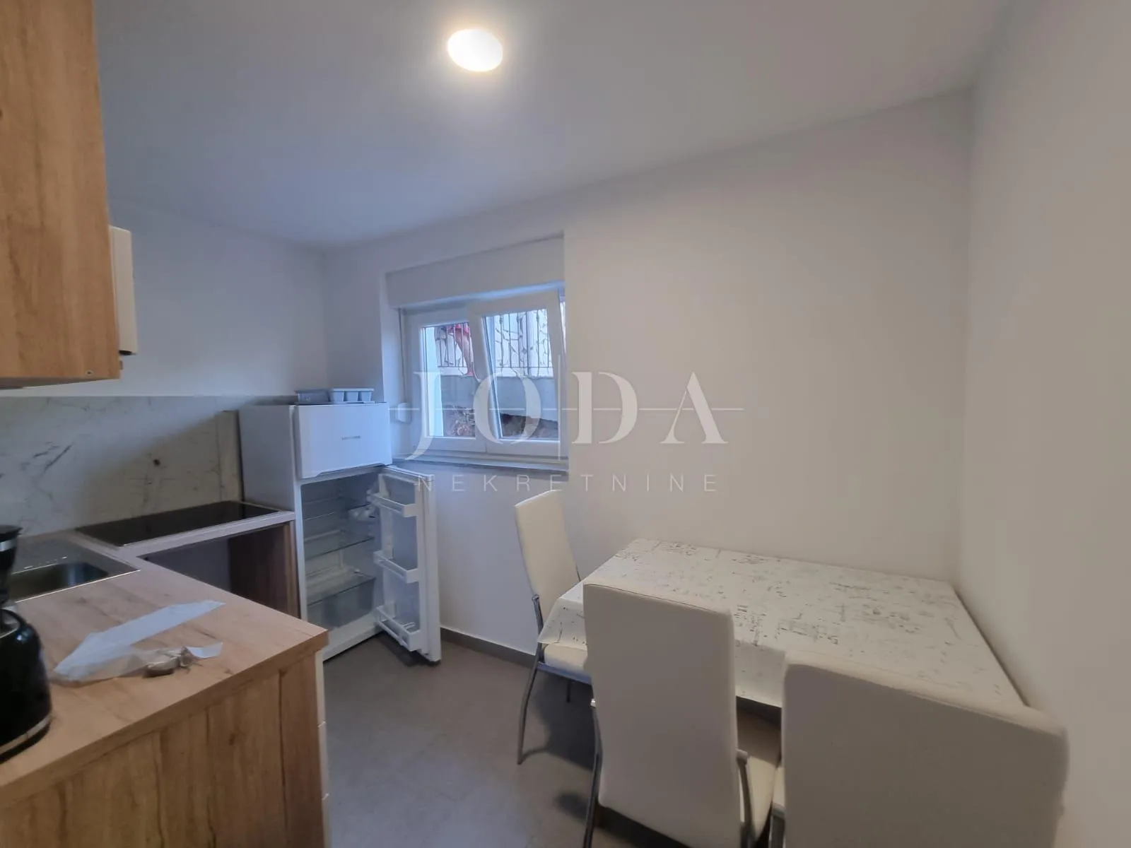 novi vindolski, kuća 70m od mora - slika 25