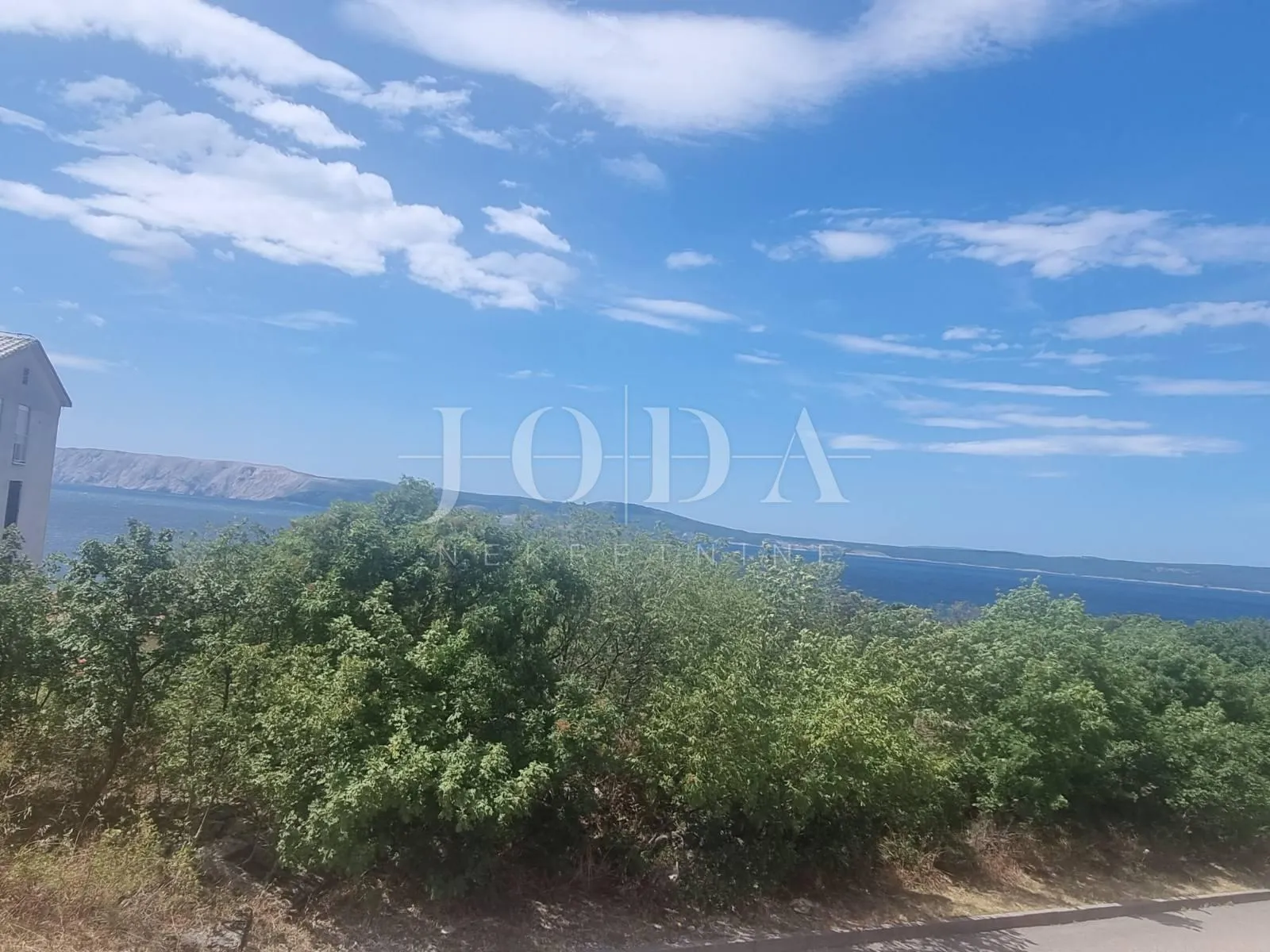 novi vinodolski, građevinski teren na odličnoj lokaciji - slika 2