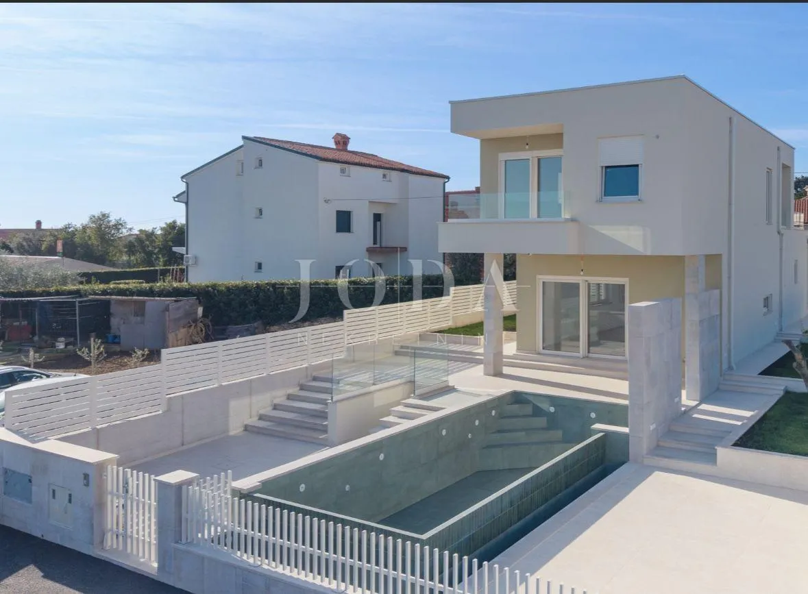 ližnjan, nova moderna villa sa pogledom na more - slika 3