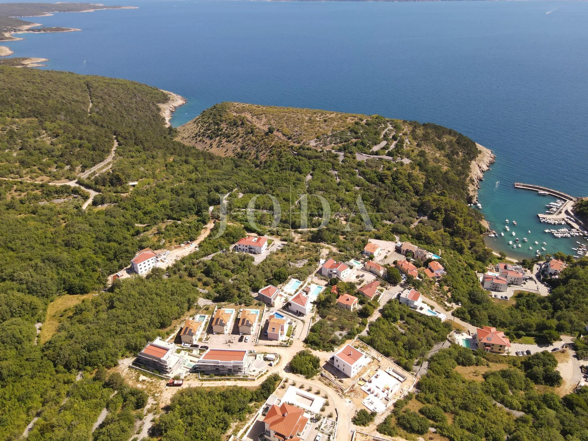 otok krk vrbnik stan sa bazenom u novogradnji - slika 22