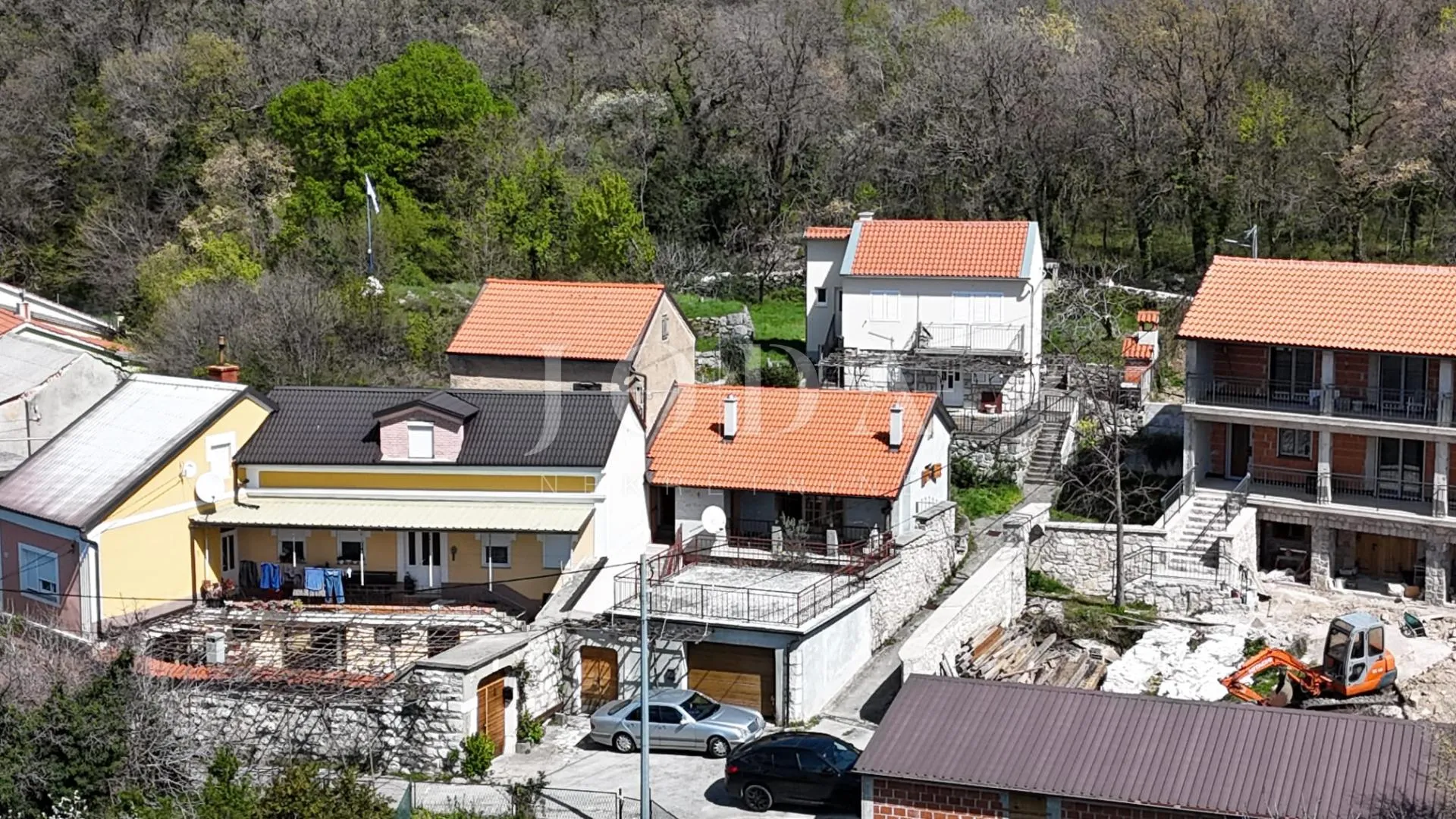 tribalj kuća - slika 11