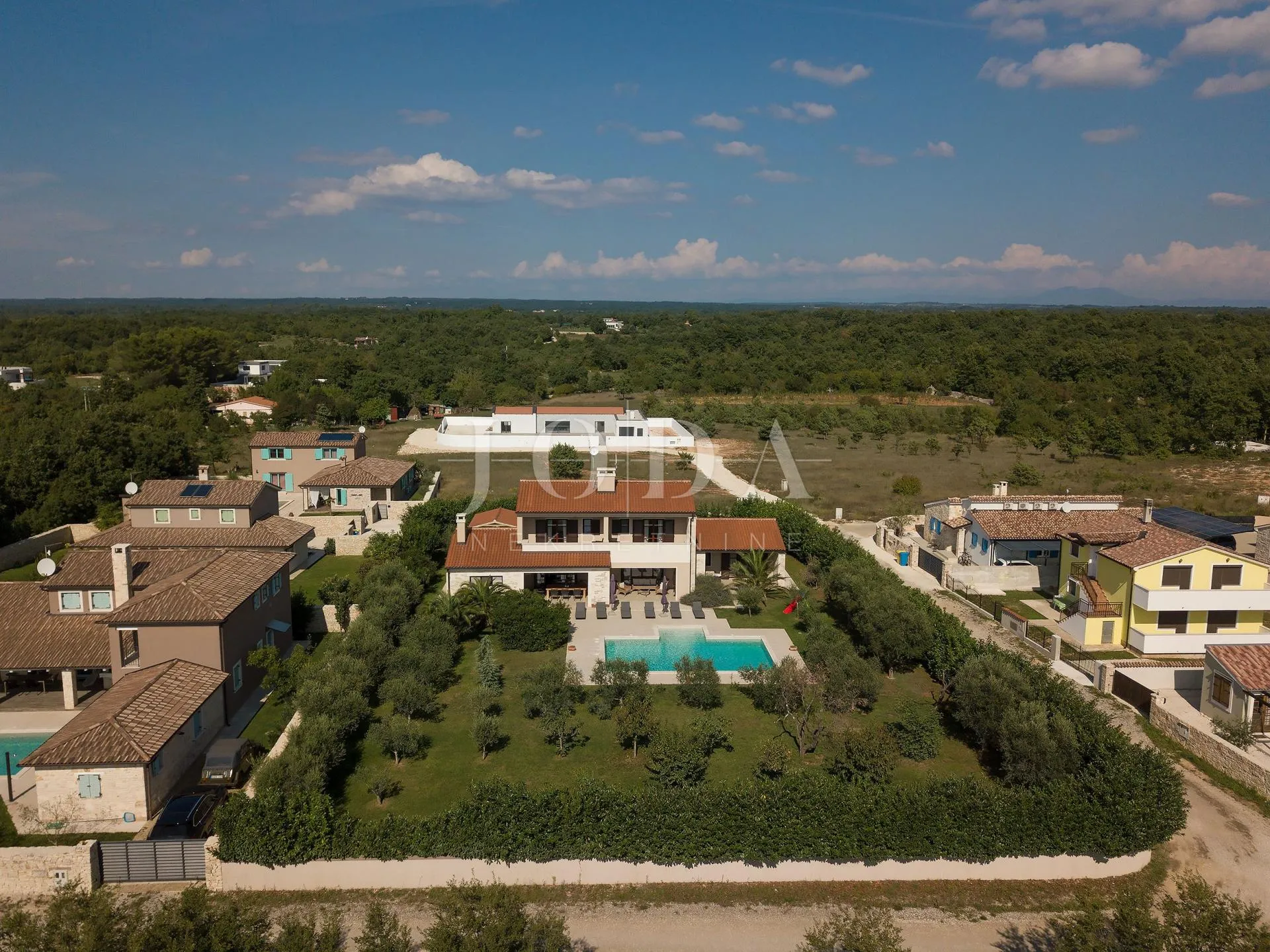 svetvinčenat, okolica, prekrasna villa sa bazenom - slika 21