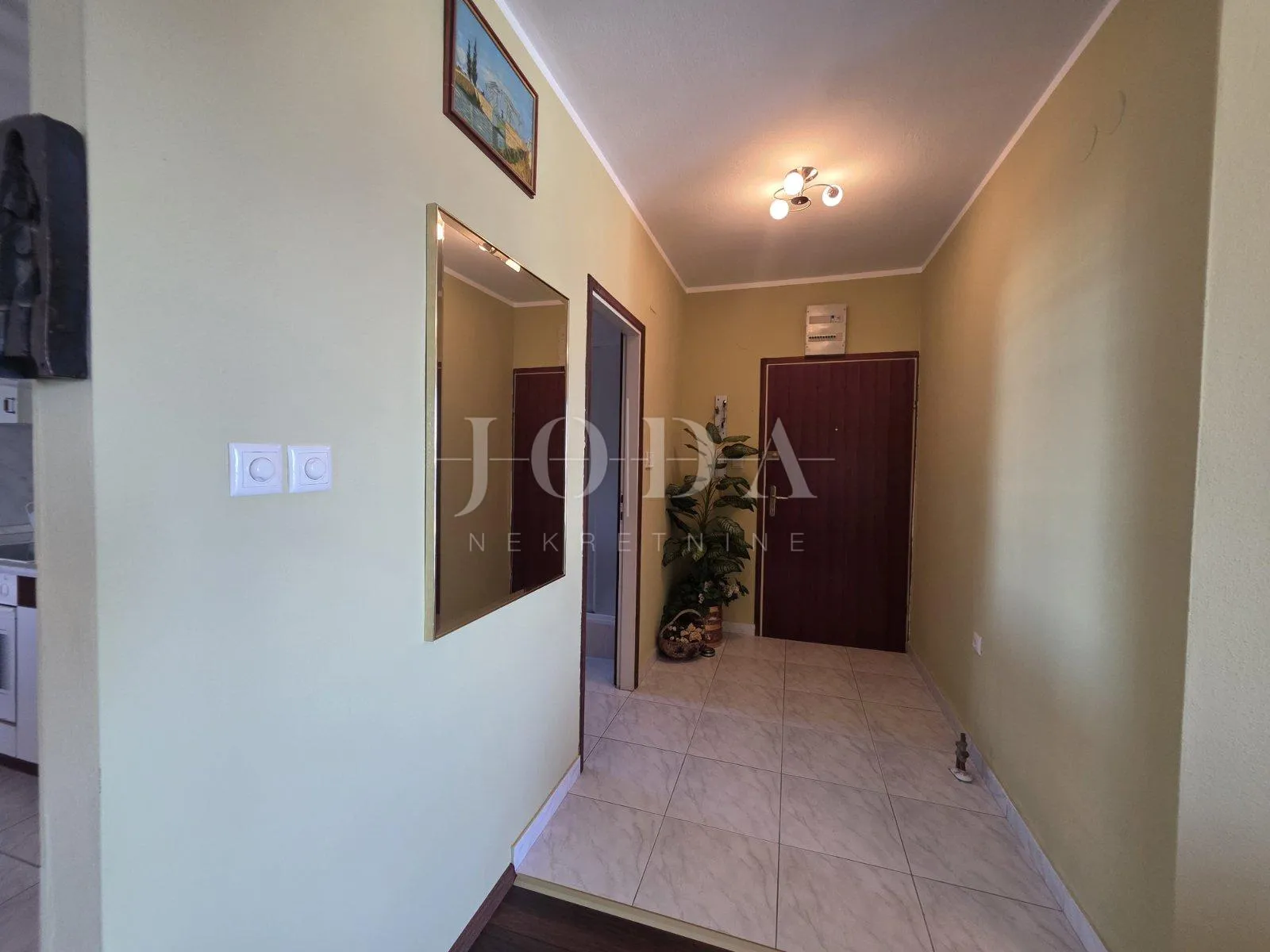 novi vinodolski, bribirska obala, stan 150m od mora - slika 8