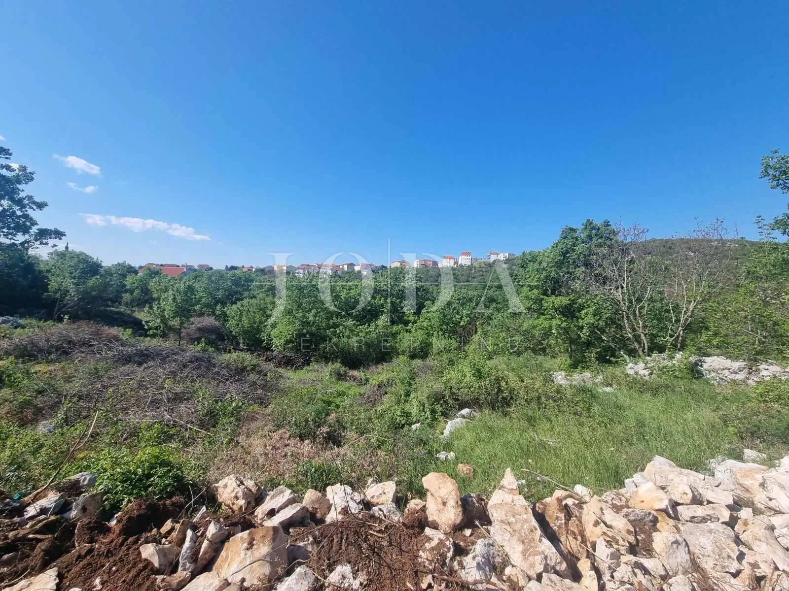 Novi Vinodolski, građevinski teren 505m2