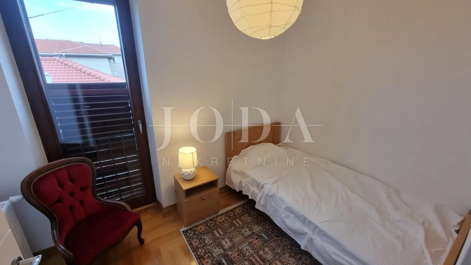 novi vinodolski kuća 100 m od mora - slika 17