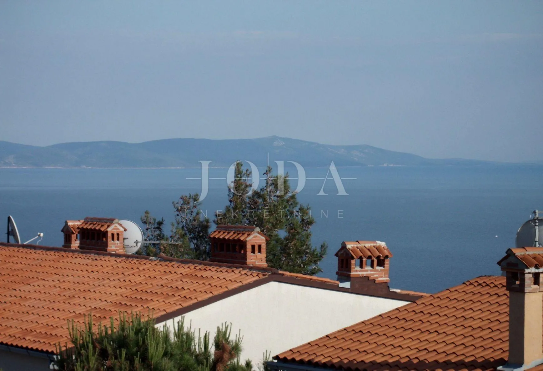 rabac, namješten stan sa pogledom na more - slika 2
