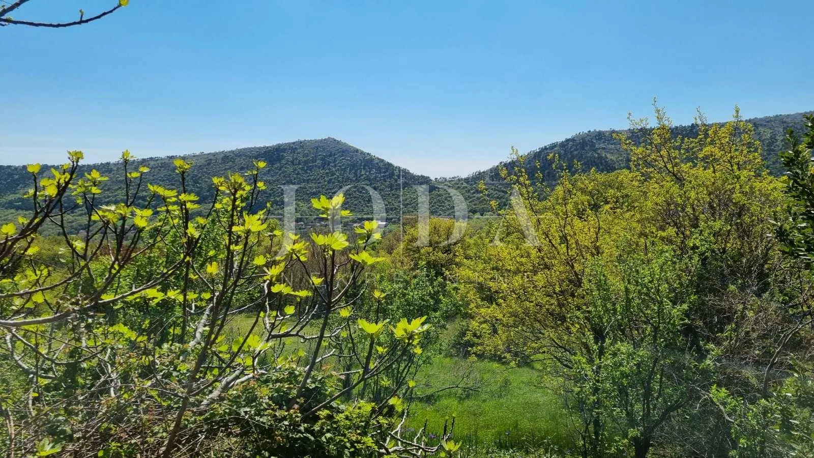 bribir, kuća sa dva stana - slika 4