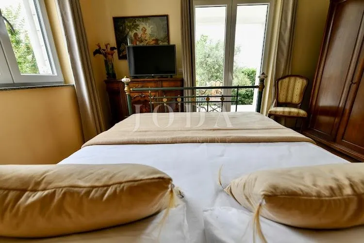 crikvenica - zaleđe, kuća sa tri stana na rubu zelenog pojasa - slika 23