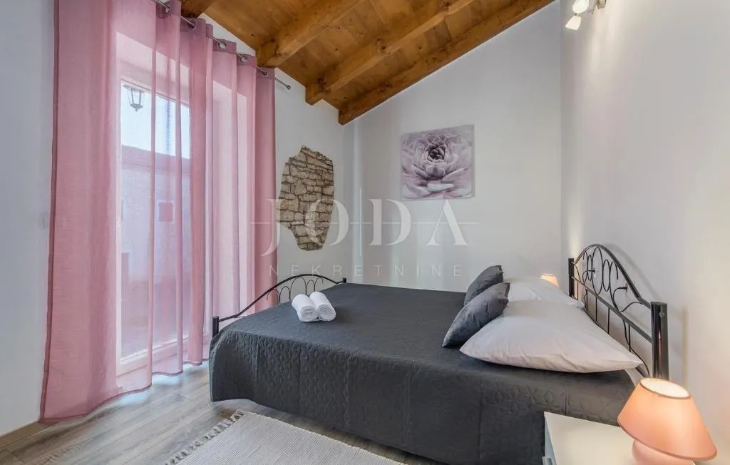 poreč, okolica, kamena villa sa bazenom - slika 22