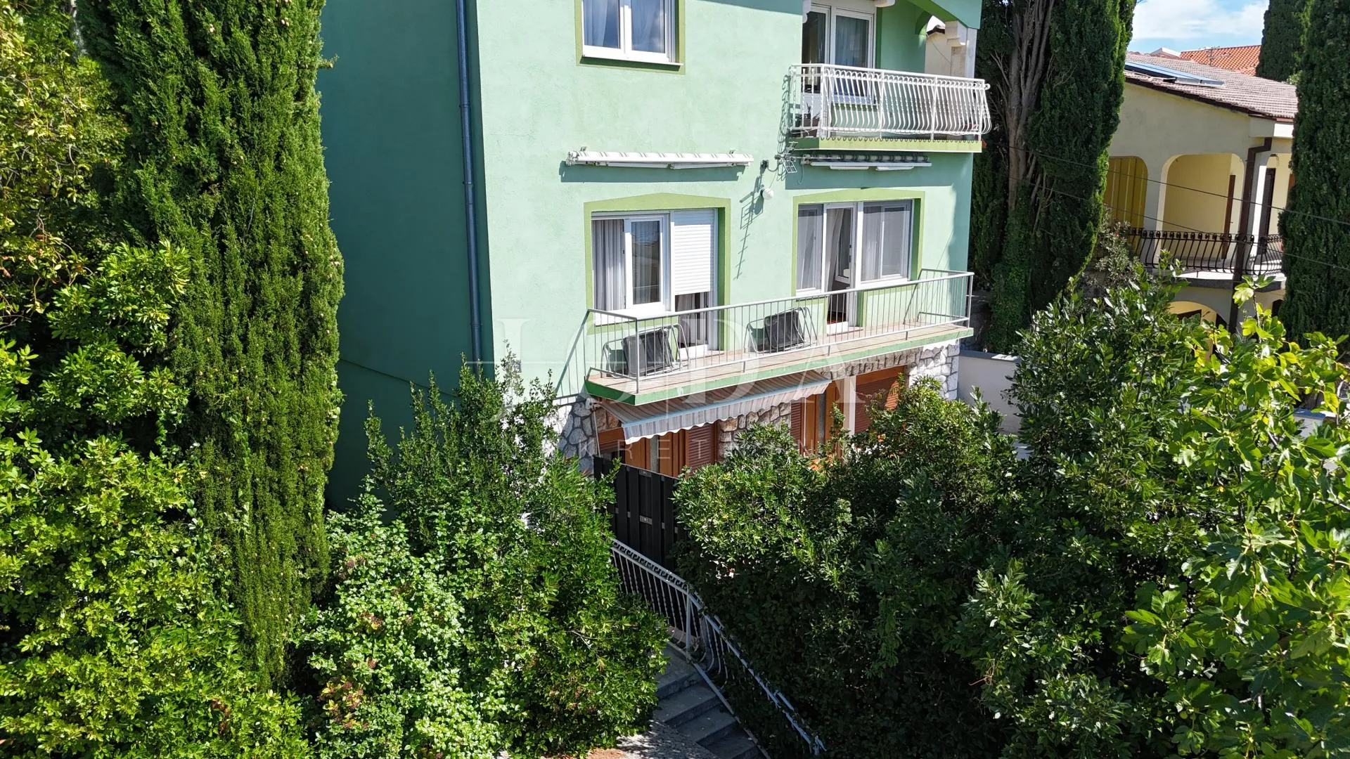 crikvenica, stan s garažom i velikom okućnicom, samo 60 m od mora - slika 6