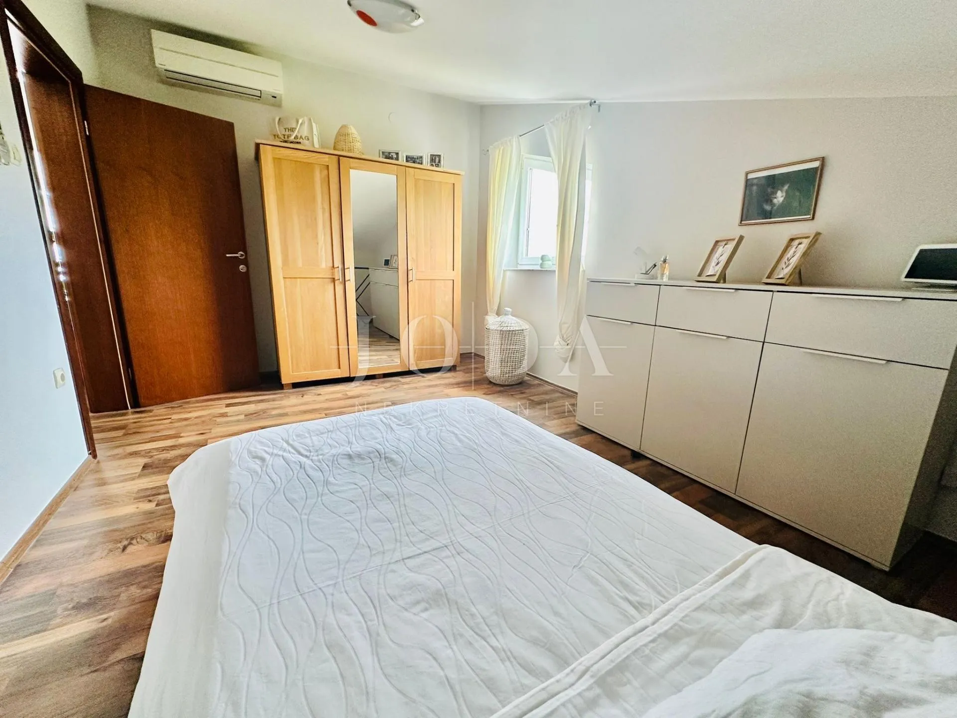 crikvenica-stan sa panoramskim pogledom - slika 9