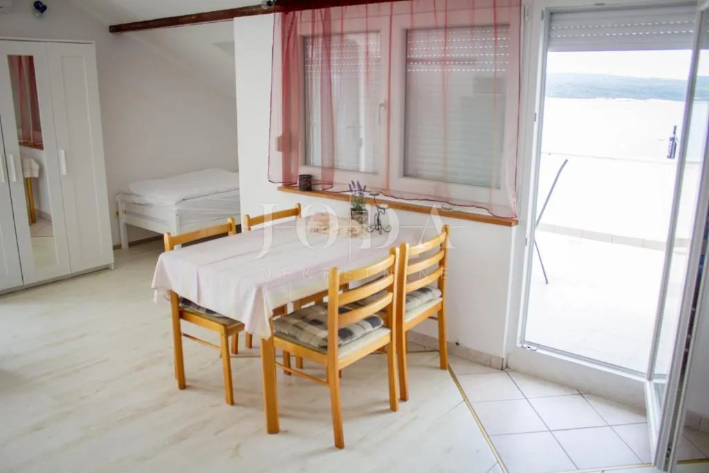 ekskluzivna nekretnina u crikvenici: 602 m², bazen, 7 apartmana, 250 m od mora - slika 44