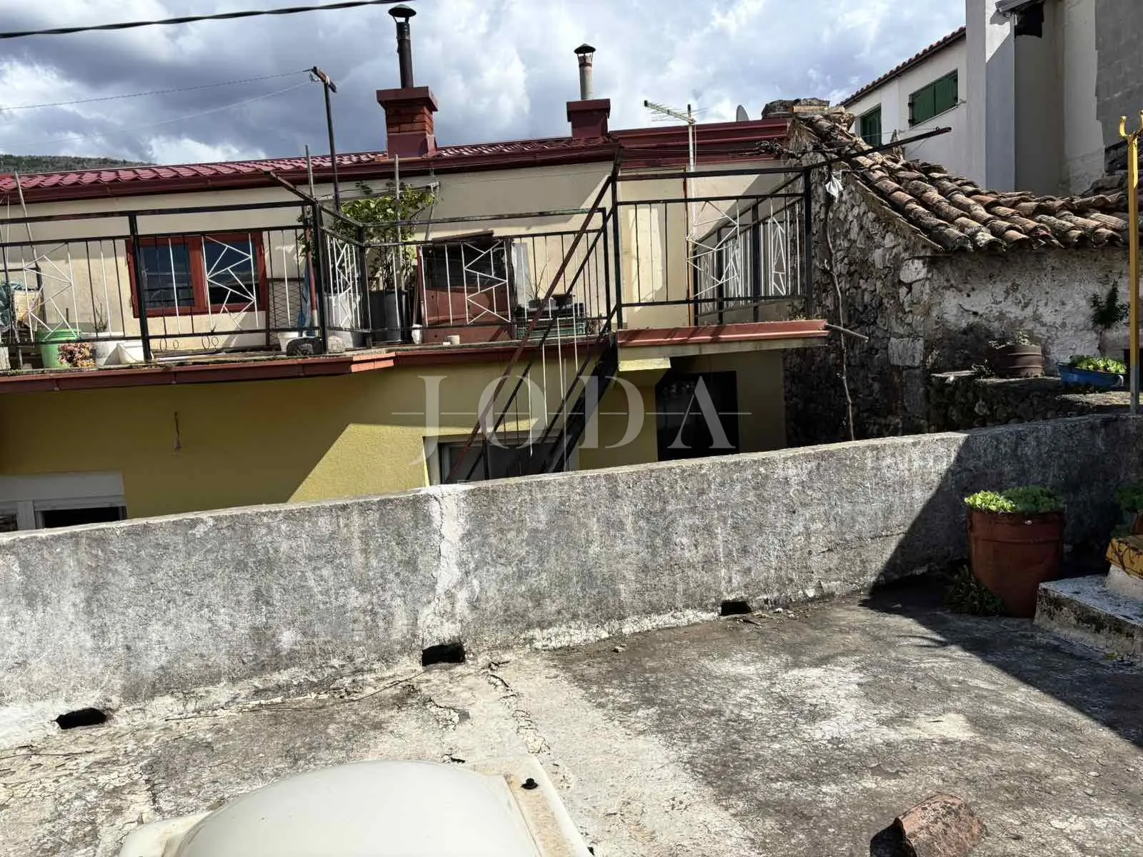 selce, kuća 50 m od mora za adaptaciju - slika 6