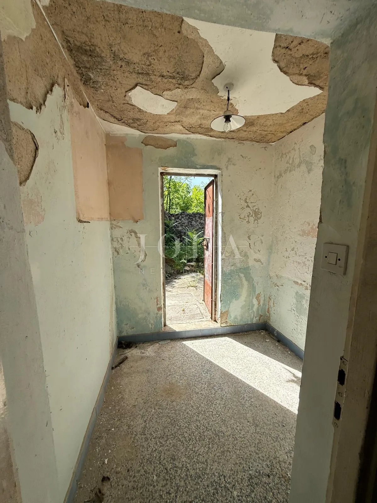 jadranovo – kuća s pogledom na more za adaptaciju - slika 17