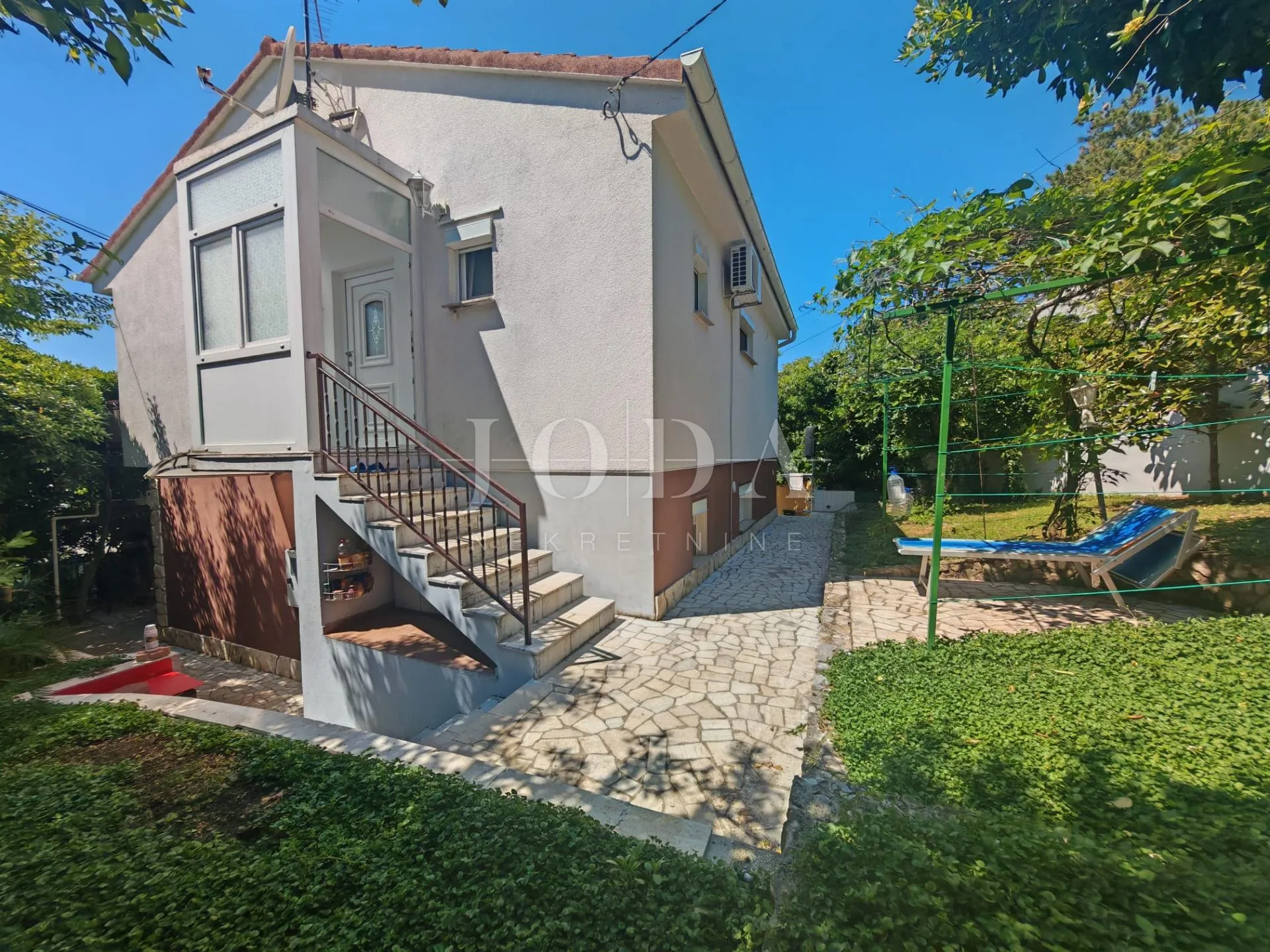 kuća sa 3 jedinice 200m od mora - slika 8