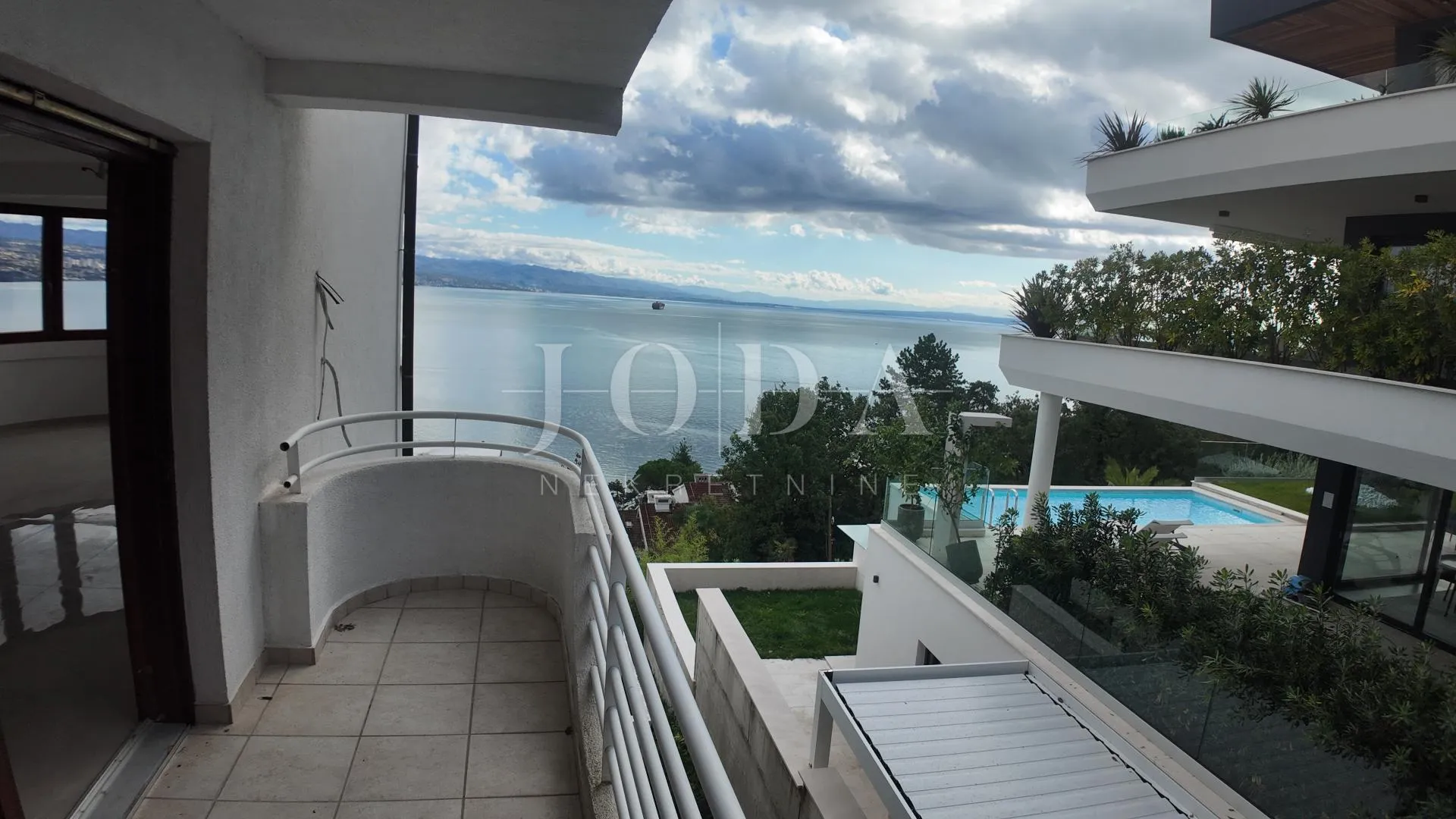 opatija samostojeća kuća na lijepoj lokaciji - slika 42