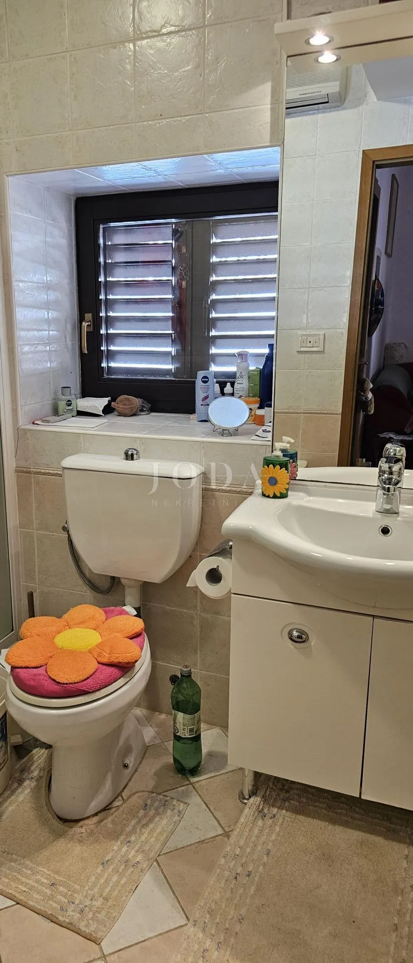 kuća u nizu sa 4 apartmana i balkonom,vrsar centar - slika 28