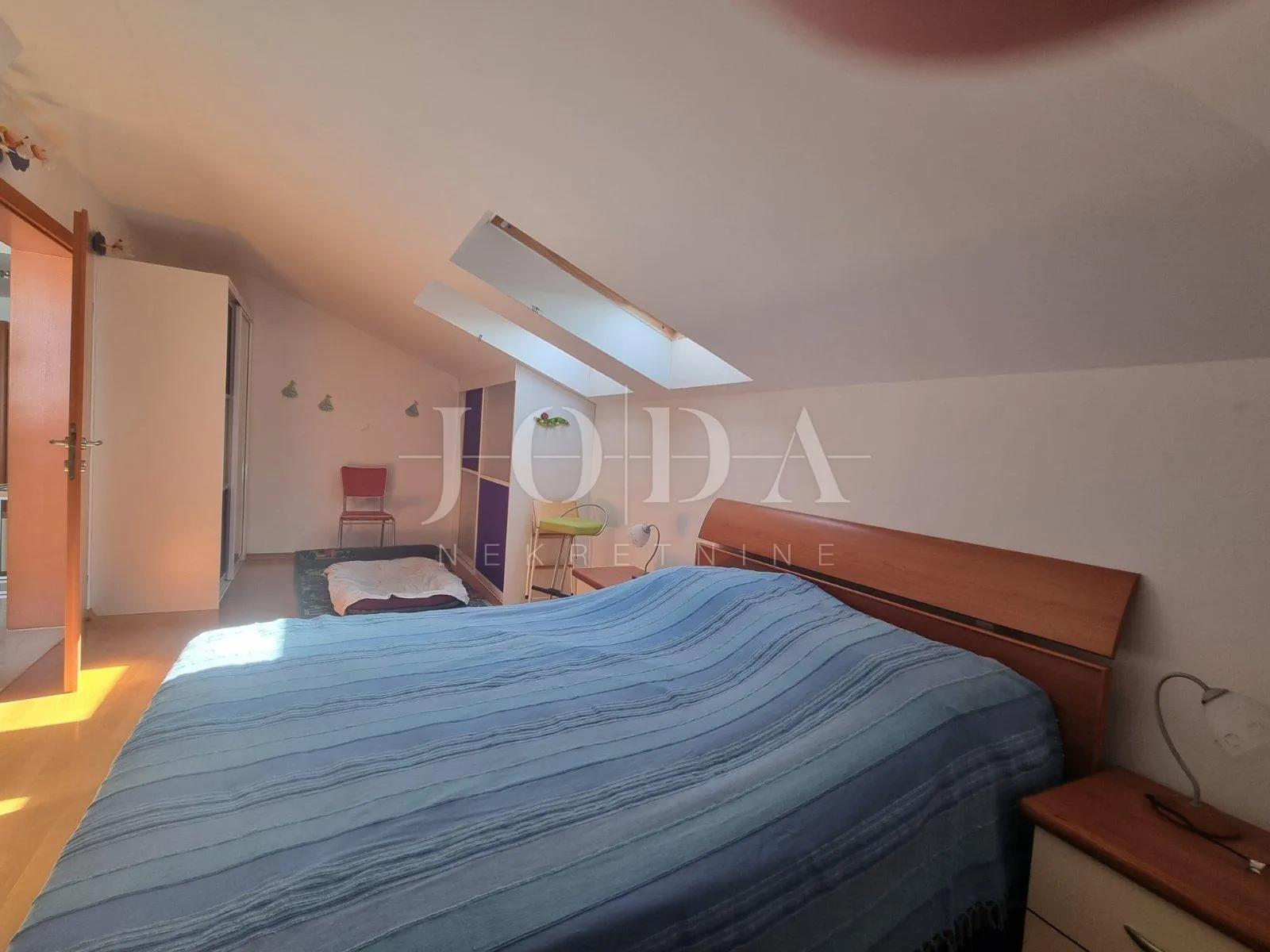 selce, stan prvi red do mora - slika 13