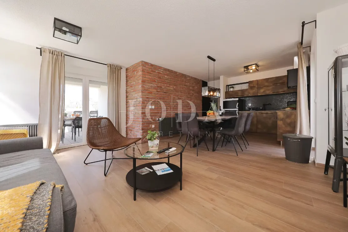 seline, starigrad - luksuzna villa s bazenom - slika 41