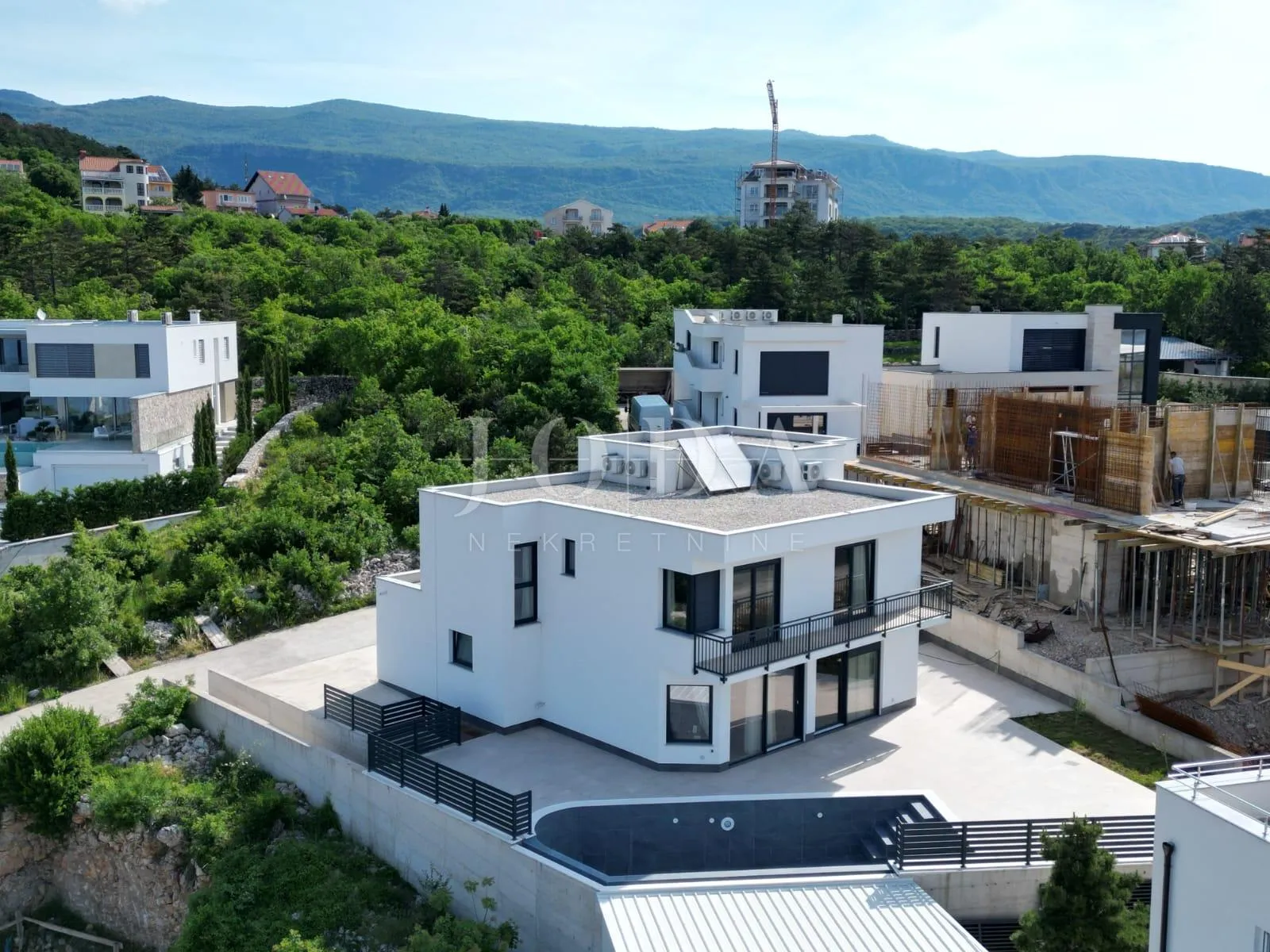 crikvenica kuća sa bazenom - slika 6