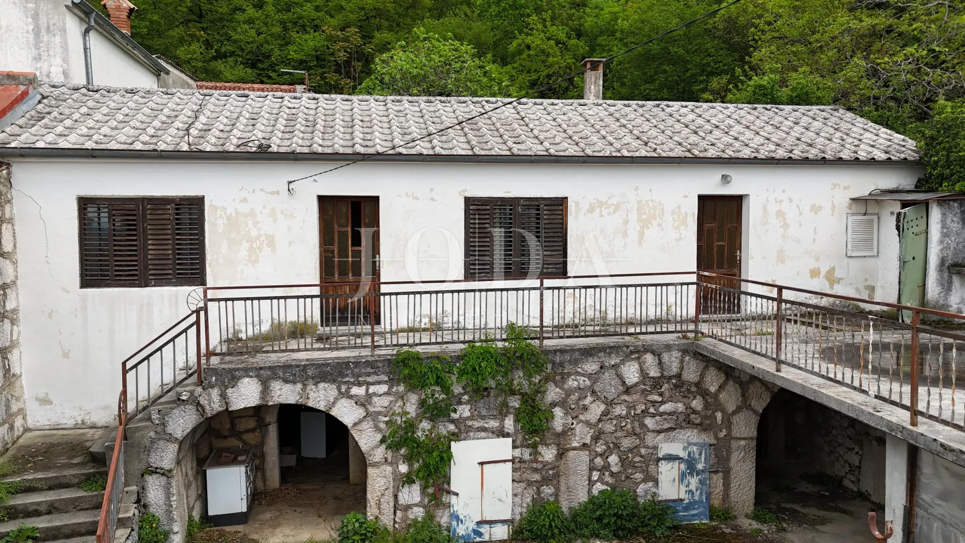 kamena kuća s pogledom na more + dodatna parcela 1400 m² | baretići, grižane - slika 11