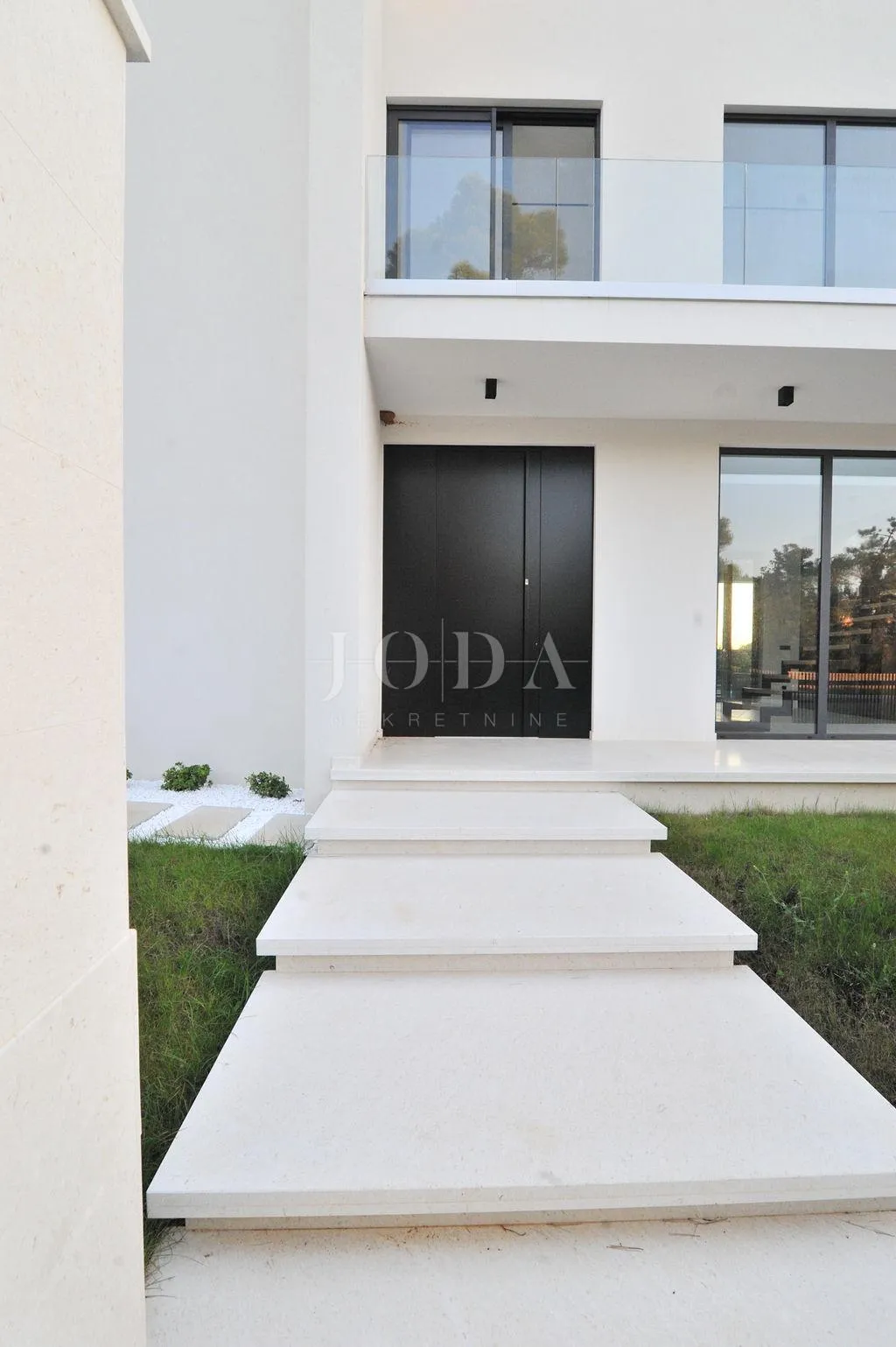 zadar, okolica, moderna vila blizu mora - slika 25