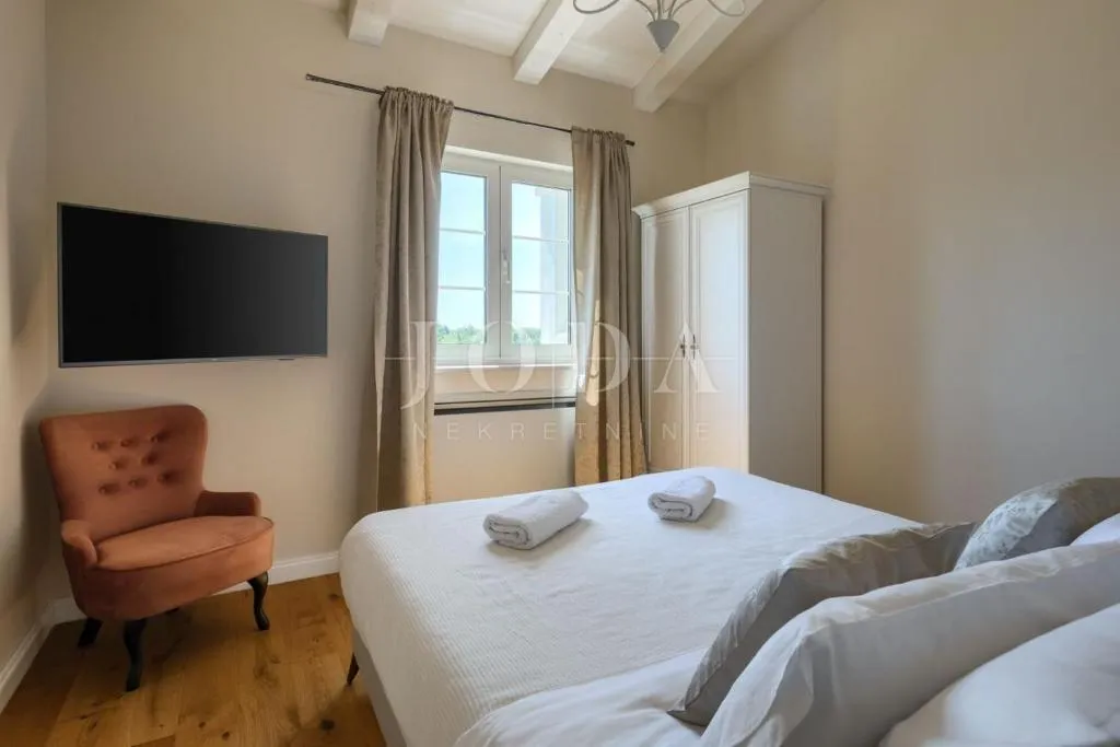 višnjan, prekrasna istarska villa s pogledom na prirodu - slika 22