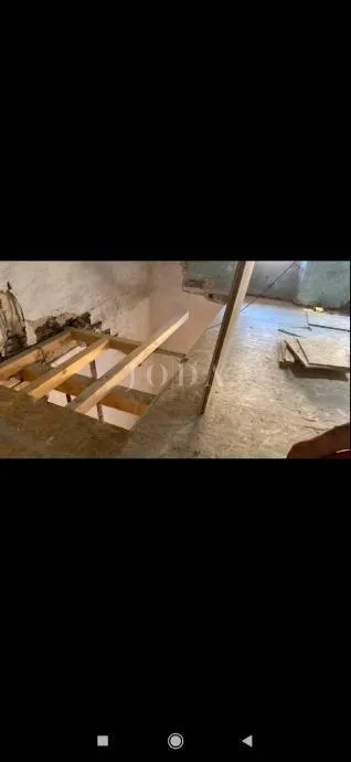 vodnjan,kuća u starogradskoj jezgri - slika 3
