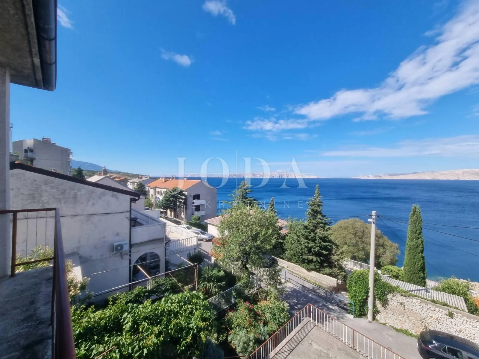 senj, stan na prvom katu, 75 m od mora - slika 2
