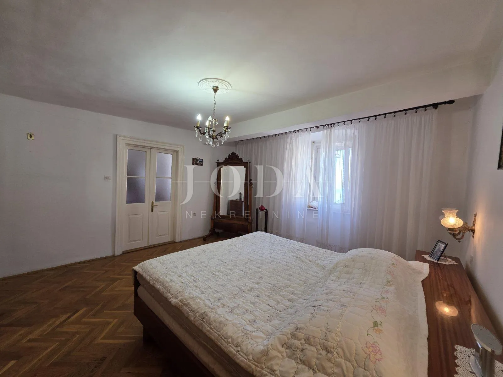 senj, stan u centru grada sa prekrasnim pogledom - slika 12