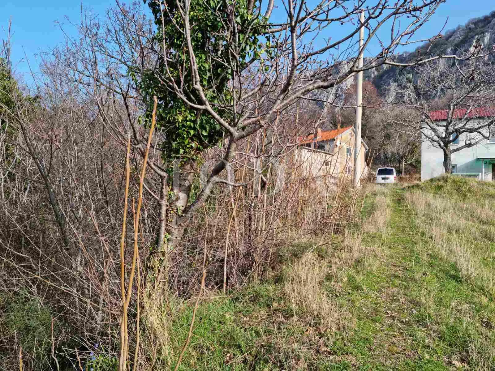 bribir, građevinski teren 806 m2 sa pogledom - slika 3