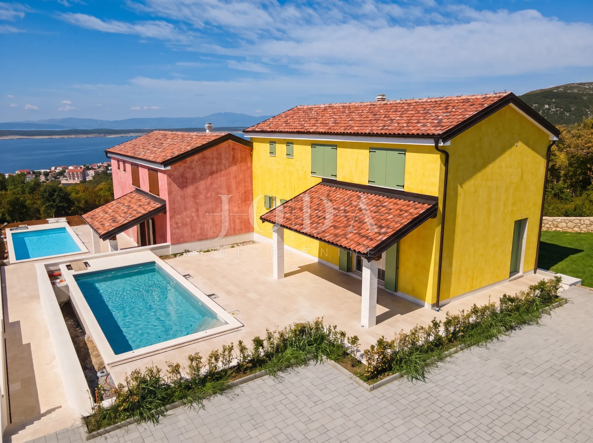 kuća novogradnja crikvenica sa bazenom - slika 10