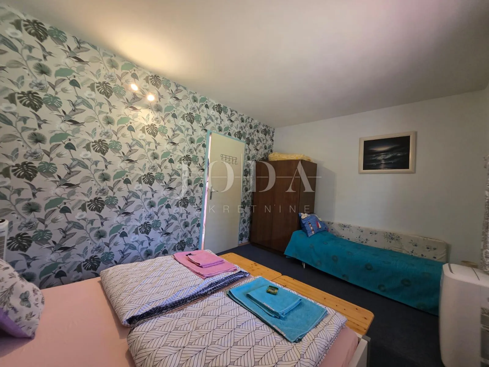 kuća sa 3 stambene jedinice - slika 21