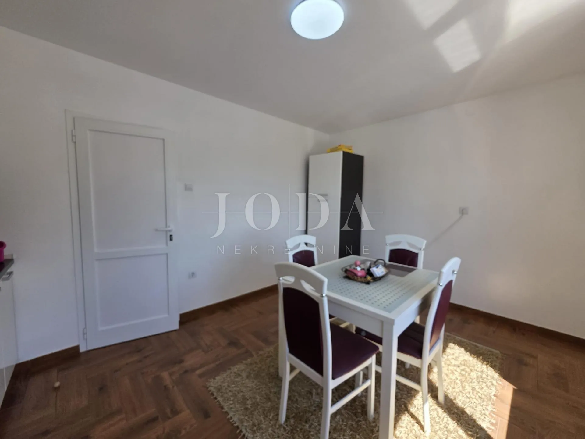 crikvenica- kuća sa više apartmana u blizini centra - slika 8