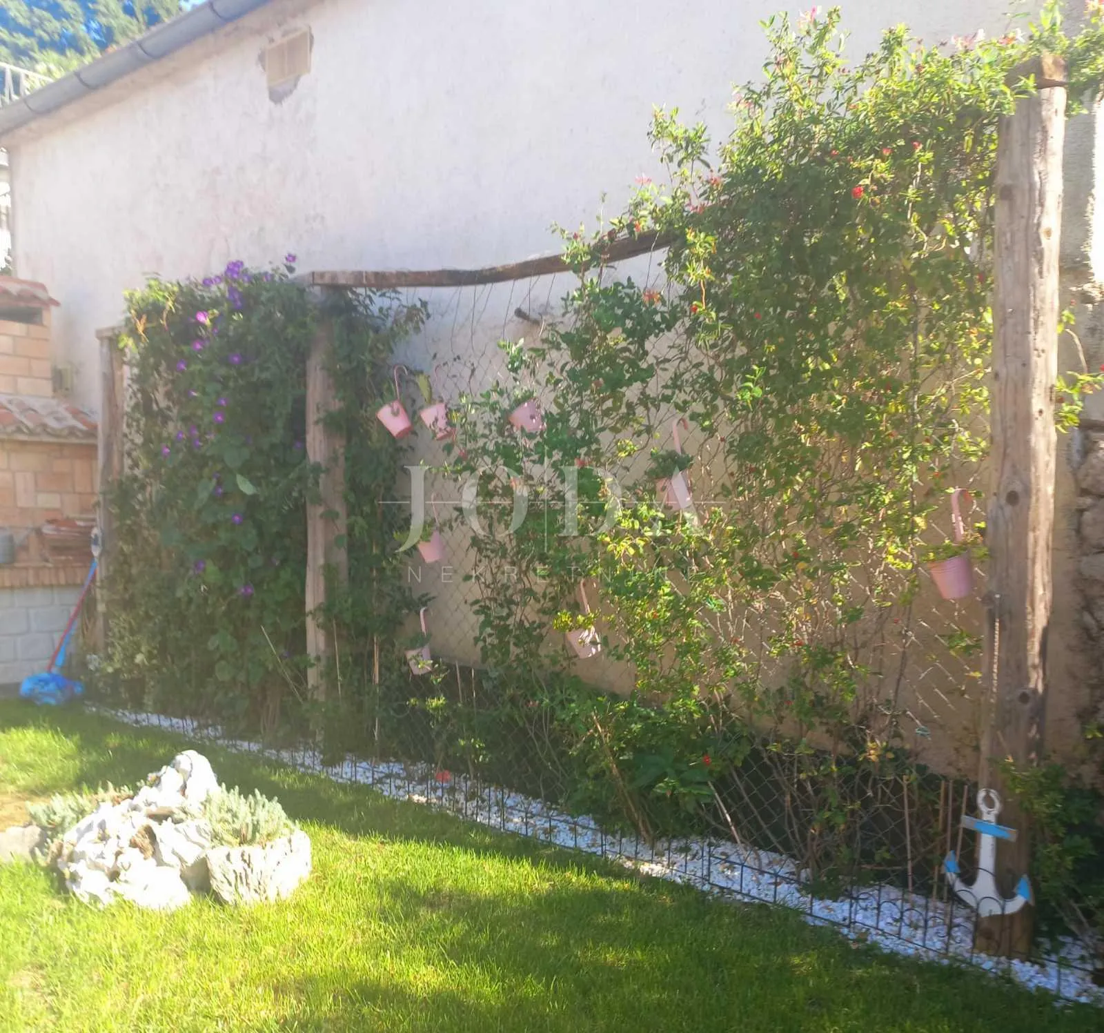 bribir, apartmanska kuća sa bazeom na prostranoj okućnici - slika 24