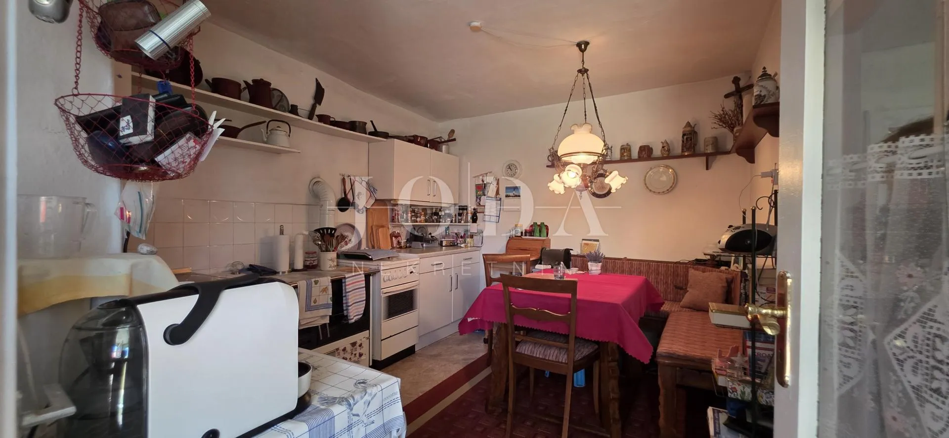 prodaja kuće bribir | balkon, parking, pogled na more - slika 30