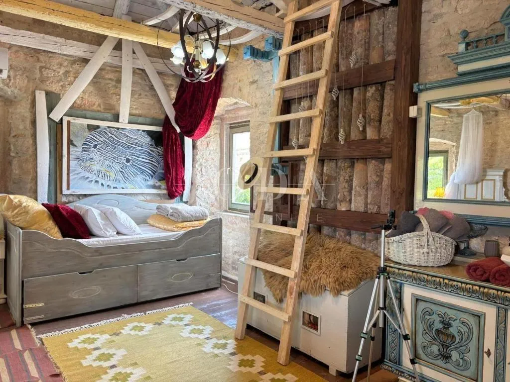 krnica, renovirana kamena villa sa bazenom - slika 8
