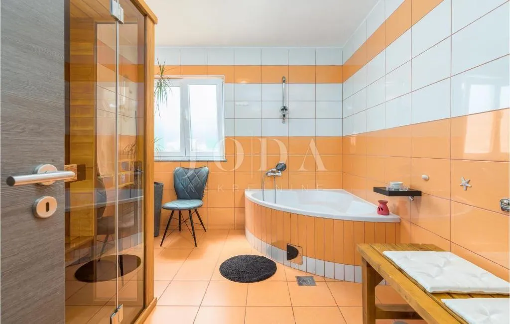 marčana, okolica, prekrasna kuća za odmor sa bazenom i saunom - slika 8