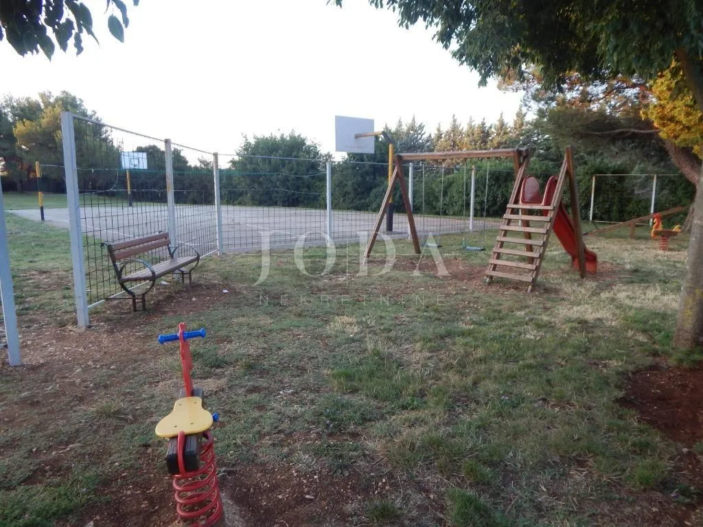 marčana, krnica, kuća s bazenom nedaleko mora - slika 10