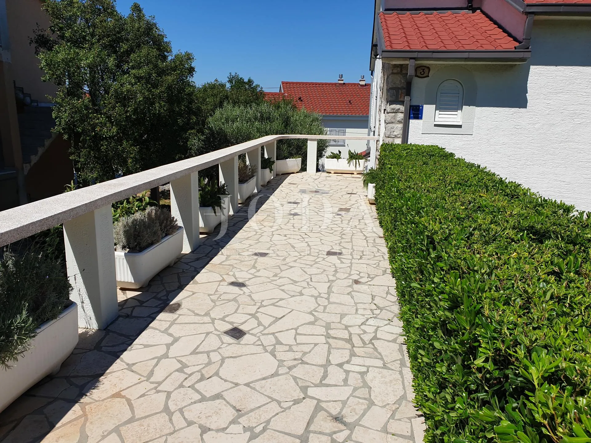 klenovica, samostojeća kuća sa bazenom! - slika 7
