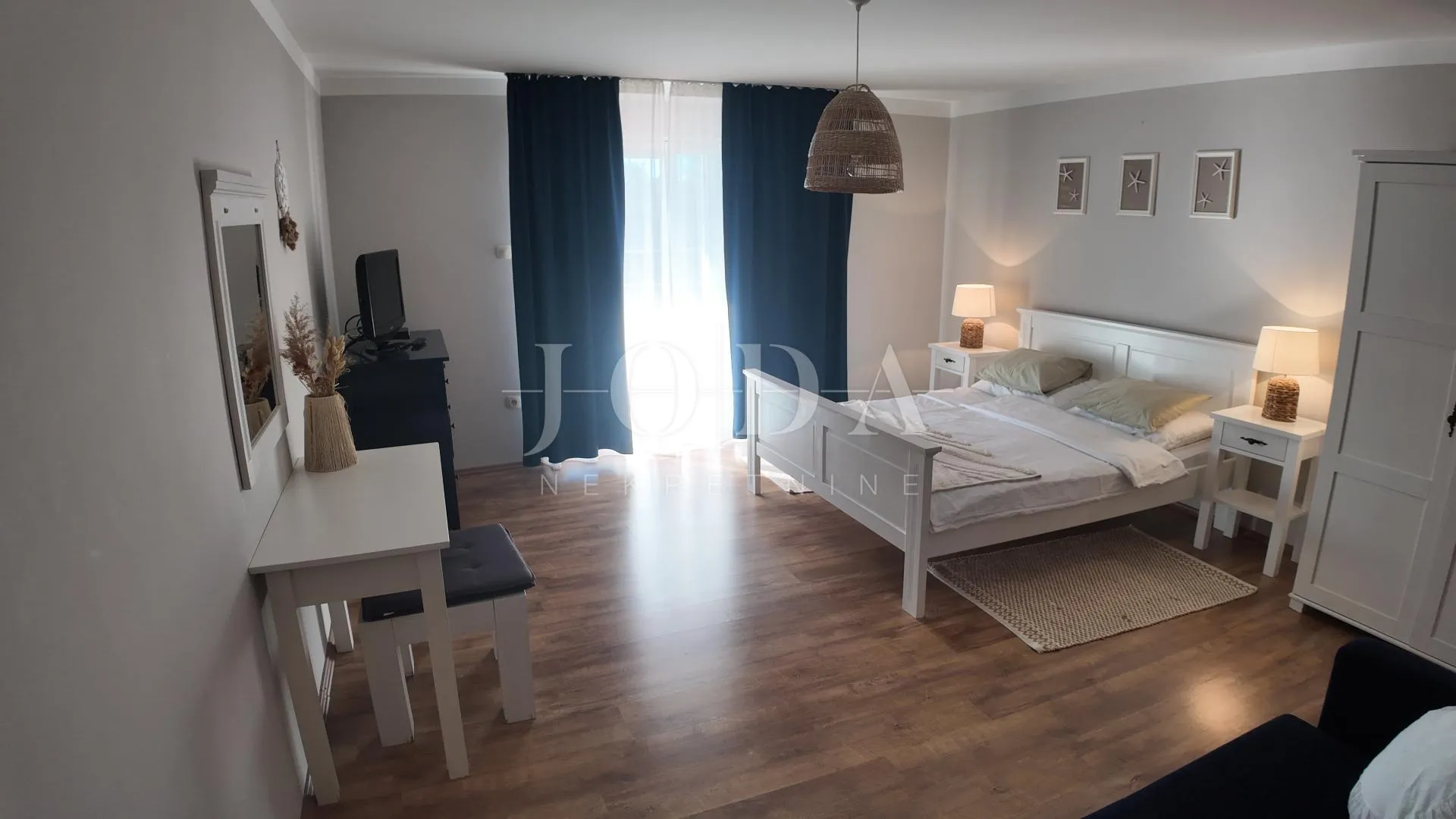 crikvenica velika etaža potpuno opremljena i namještena - slika 12