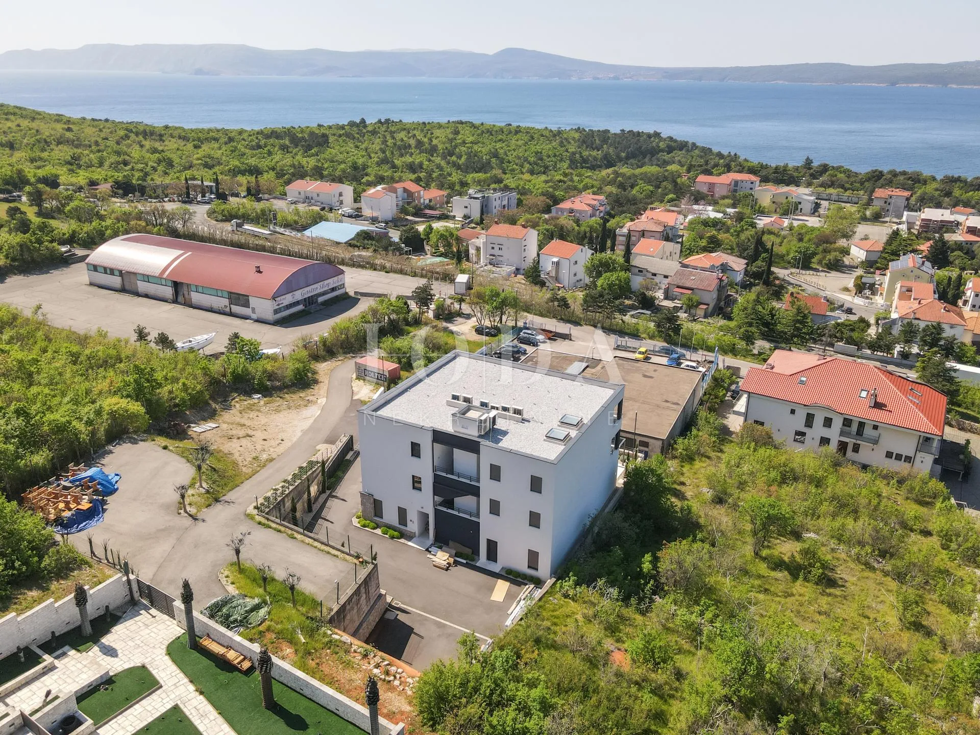 selce, novogradnja, dvoetažni stan - slika 15