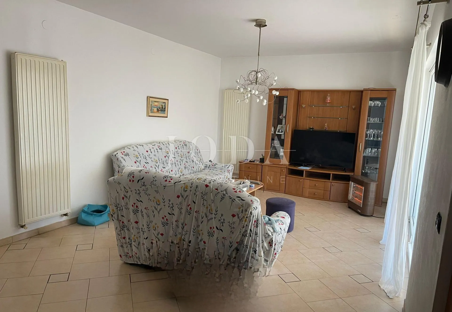 lijepa obiteljska kuća sa dva komforna stana,umag okolica - slika 16