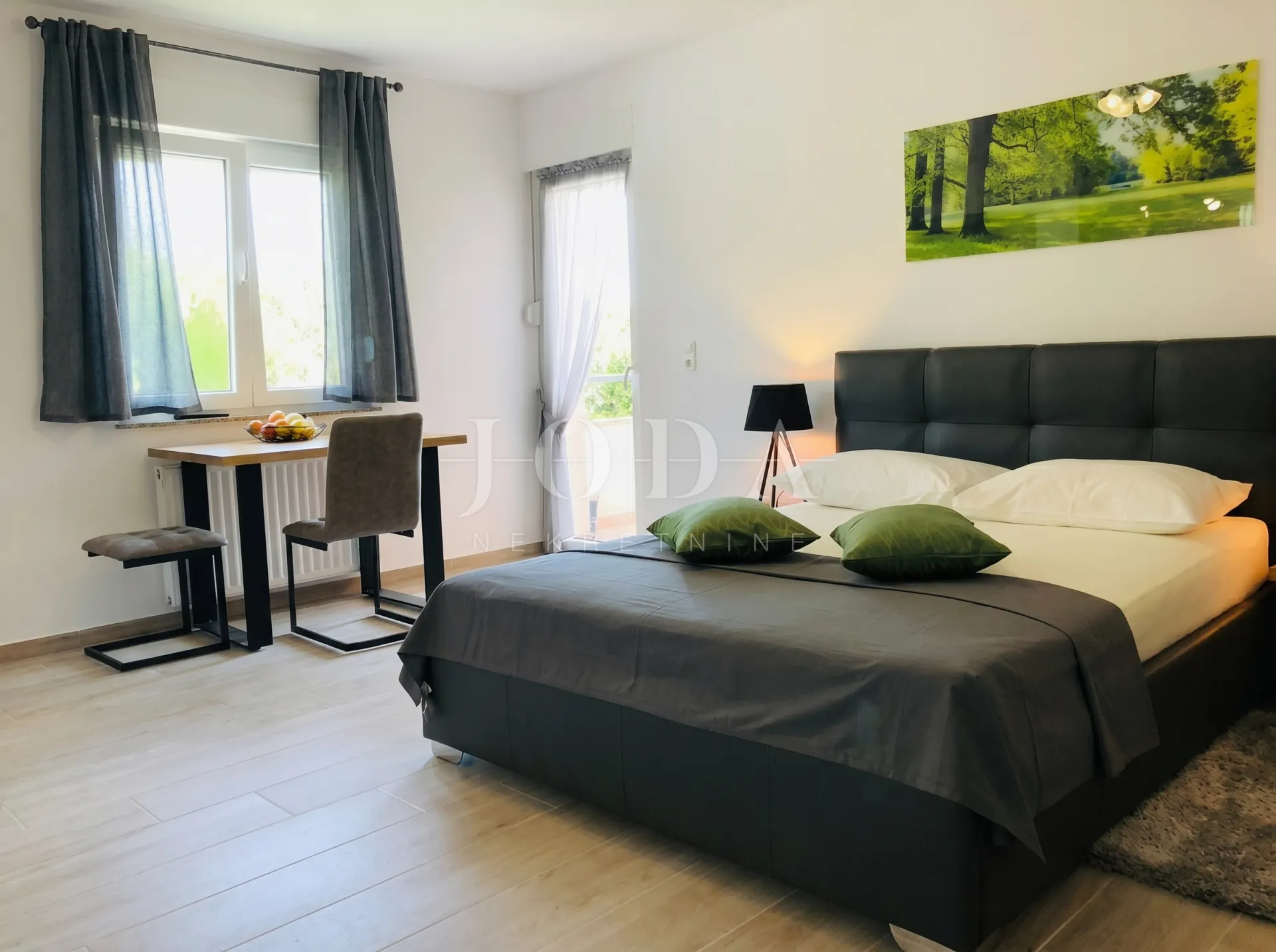 apartmanska vila sa 8 apartmana - slika 14